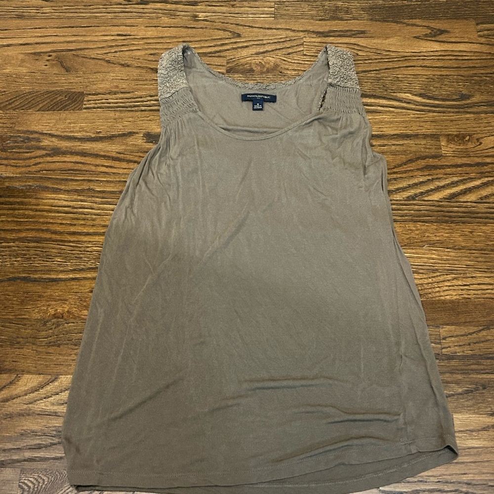Banana Republic Green Sleeveless Tank Top
